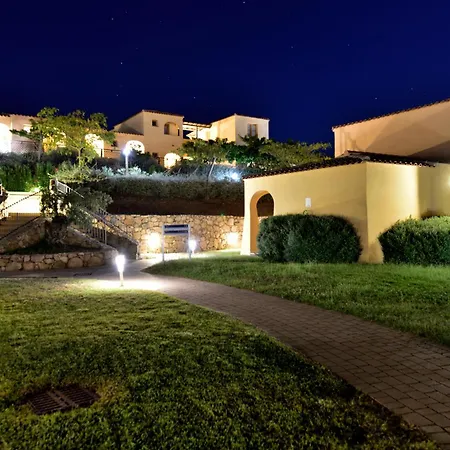 Janna E Sole 4* Agrustos