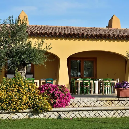 Janna E Sole 4* Agrustos