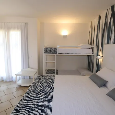 Janna E Sole 호텔 Agrustos