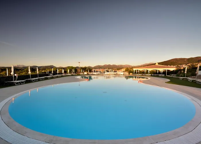 فندق Janna E Sole Budoni 4*