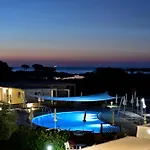 Hotel Janna E Sole Budoni 4*