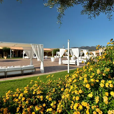Janna E Sole Budoni Hotel 4*