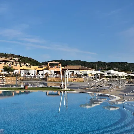 Janna E Sole Hotel Agrustos