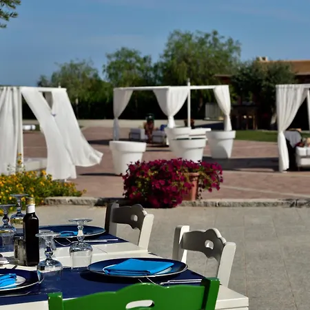 Hotel Janna E Sole Agrustos